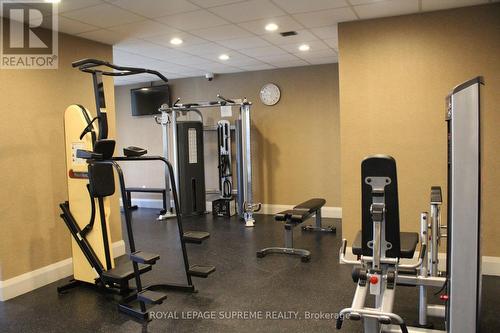 210 - 801 Bay Street, Toronto, ON - Indoor Photo Showing Gym Room