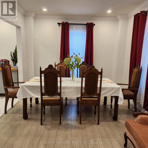 4508 Ryerson Crescent, Niagara Falls, ON - Indoor Photo Showing Dining Room