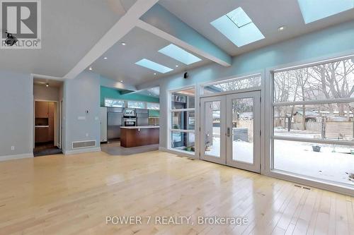 34 Groveland Crescent, Toronto (Parkwoods-Donalda), ON - Indoor Photo Showing Other Room