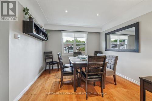 68 Wyngate Avenue, Hamilton (Stoney Creek), ON - Indoor Photo Showing Dining Room