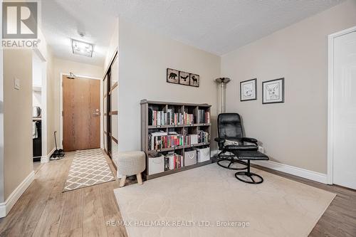 312 - 22 Clarissa Drive, Richmond Hill (Harding), ON - Indoor Photo Showing Other Room