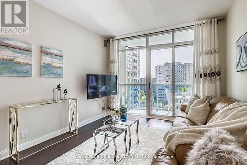 1304 - 80 Absolute Avenue, Mississauga, ON - Indoor Photo Showing Living Room