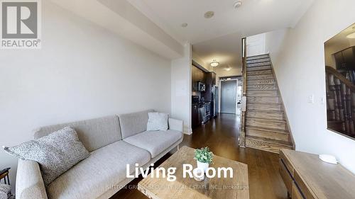 Ph 09 - 1060 Sheppard Avenue W, Toronto (York University Heights), ON - Indoor Photo Showing Living Room