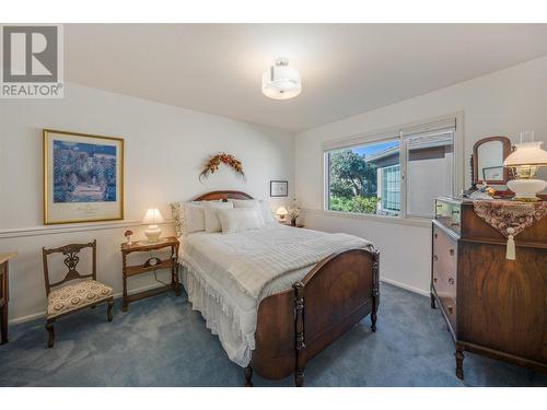 1201 Cameron Avenue Unit# 165, Kelowna, BC - Indoor Photo Showing Bedroom