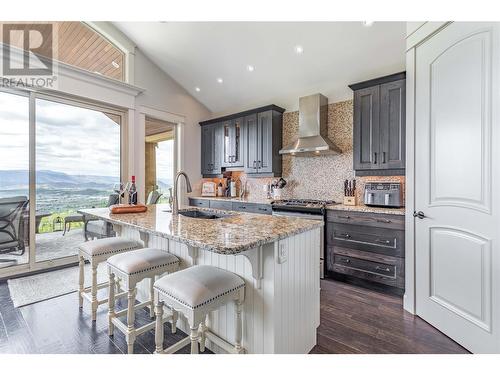 1756 Birkdale Avenue, Kelowna, BC - Indoor Photo Showing Kitchen With Double Sink With Upgraded Kitchen