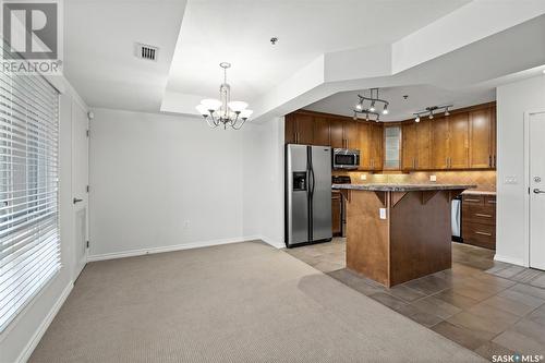 903 902 Spadina Crescent E, Saskatoon, SK - Indoor Photo Showing Kitchen