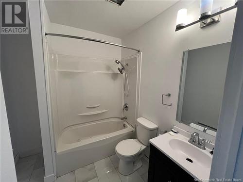 18 Westvale Park, Saint John, NB - Indoor Photo Showing Bathroom