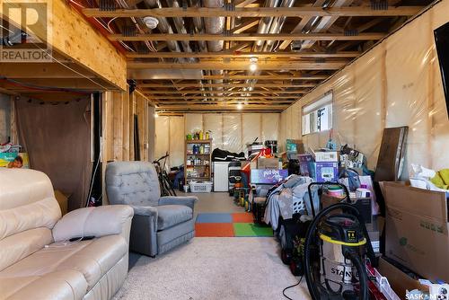 5660 Prefontaine Avenue, Regina, SK - Indoor Photo Showing Basement