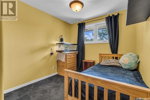 39 Peeling Avenue, Saskatoon, SK - Indoor Photo Showing Bedroom