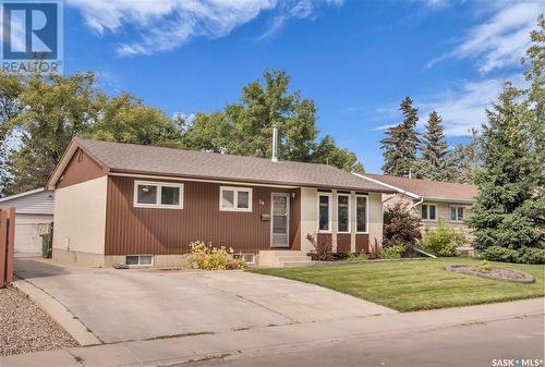 39 Peeling Avenue, Saskatoon, SK - Outdoor With Facade