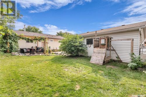 39 Peeling Avenue, Saskatoon, SK - Outdoor