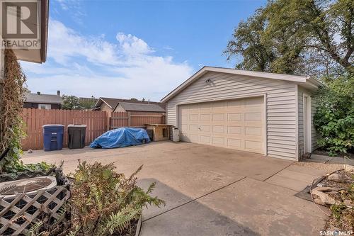 39 Peeling Avenue, Saskatoon, SK - Outdoor With Exterior