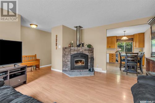 39 Peeling Avenue, Saskatoon, SK - Indoor Photo Showing Living Room With Fireplace