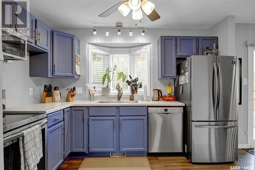 3410 7Th Avenue E, Regina, SK - Indoor Photo Showing Kitchen With Stainless Steel Kitchen