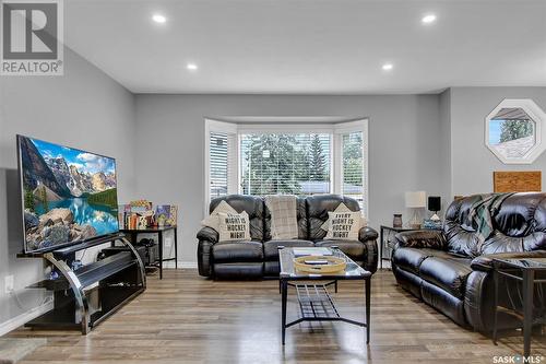 3410 7Th Avenue E, Regina, SK - Indoor Photo Showing Living Room