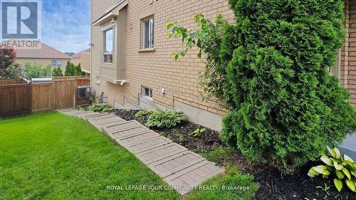 129 Primeau Drive, Aurora, ON - Outdoor