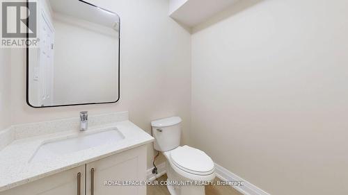 129 Primeau Drive, Aurora, ON - Indoor Photo Showing Bathroom