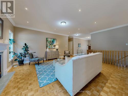 1 Kootenay Ridge, Vaughan, ON - Indoor With Fireplace