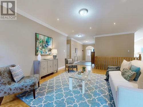 1 Kootenay Ridge, Vaughan, ON - Indoor Photo Showing Living Room