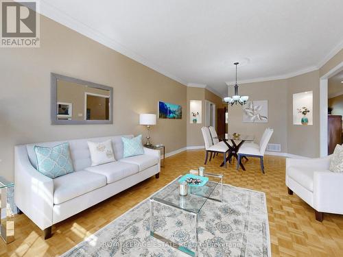 1 Kootenay Ridge, Vaughan, ON - Indoor Photo Showing Living Room