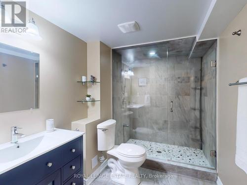 1 Kootenay Ridge, Vaughan, ON - Indoor Photo Showing Bathroom