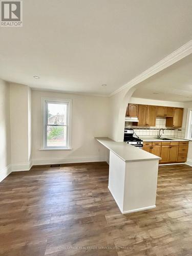 84 Empire Street, Welland, ON - Indoor Photo Showing Kitchen