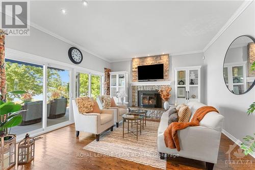 4232 Armitage Avenue, Ottawa, ON - Indoor Photo Showing Living Room With Fireplace