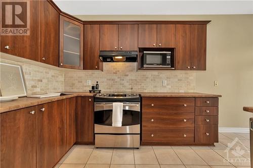 779 Fletcher Circle, Ottawa, ON - Indoor Photo Showing Kitchen