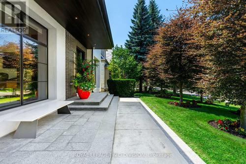 21 Stratheden Road, Toronto (Bridle Path-Sunnybrook-York Mills), ON - Outdoor