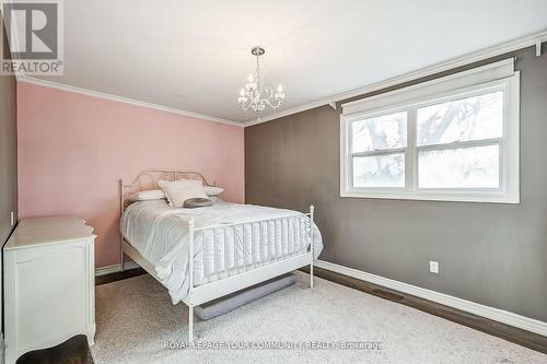 25 Alcaine Court, Markham (Thornhill), ON - Indoor Photo Showing Bedroom