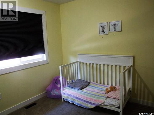 306 3Rd Avenue W, Leader, SK - Indoor Photo Showing Bedroom