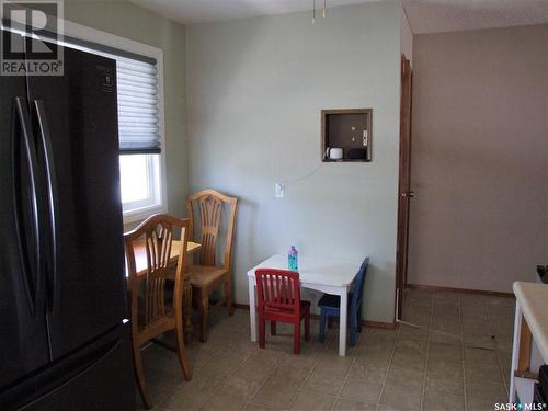 306 3Rd Avenue W, Leader, SK - Indoor Photo Showing Dining Room