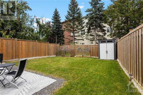 deep backyard - 2560 Hunters Point Crescent, Ottawa, ON - Outdoor With Backyard