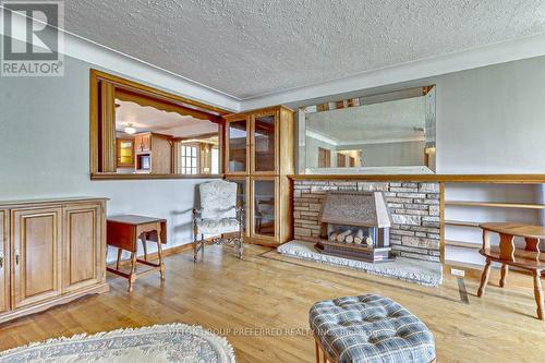 81 Strathcona Drive, London, ON - Indoor Photo Showing Other Room With Fireplace