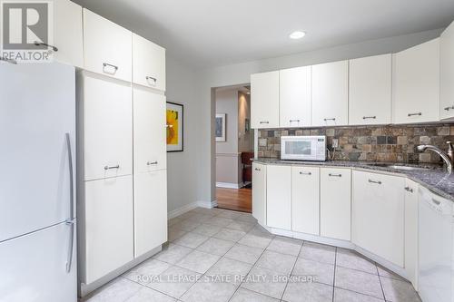 19 - 3230 New Street, Burlington, ON - Indoor Photo Showing Kitchen