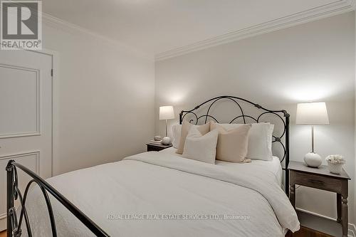 270 Felan Avenue, Oakville (Old Oakville), ON - Indoor Photo Showing Bedroom