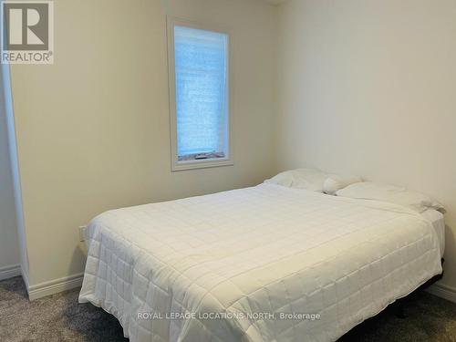 111 Plewes Drive, Collingwood, ON - Indoor Photo Showing Bedroom