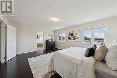 156 Newhouse Boulevard, Caledon, ON - Indoor Photo Showing Bedroom