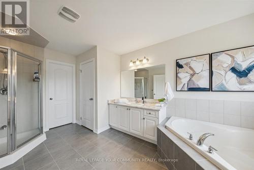 156 Newhouse Boulevard, Caledon, ON - Indoor Photo Showing Bathroom