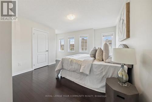 156 Newhouse Boulevard, Caledon, ON - Indoor Photo Showing Bedroom