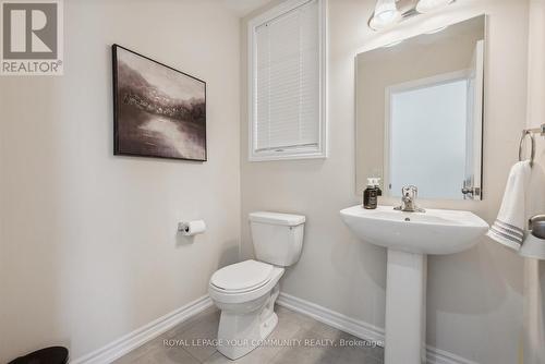 156 Newhouse Boulevard, Caledon, ON - Indoor Photo Showing Bathroom