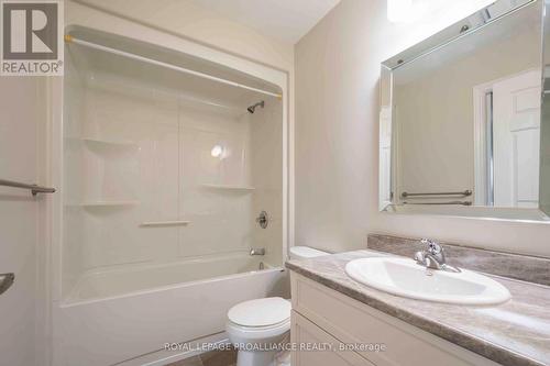 69 Ledgerock Court, Belleville, ON - Indoor Photo Showing Bathroom