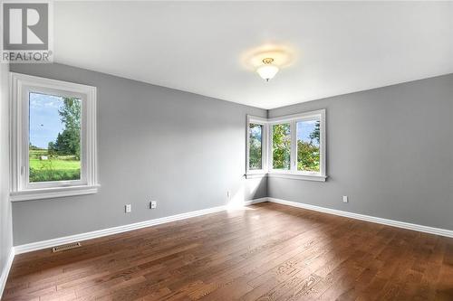 Primary bedroom - 614 Froom Road, Cardinal, ON - Indoor Photo Showing Other Room