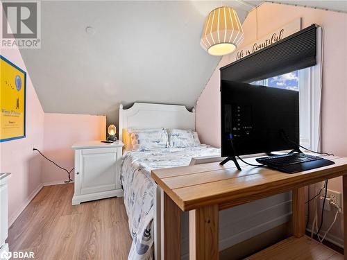 102 Twenty Third Street, Toronto, ON - Indoor Photo Showing Bedroom