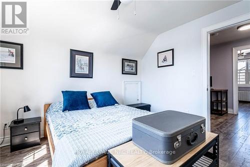 5396 Alexander Crescent, Niagara Falls, ON - Indoor Photo Showing Bedroom