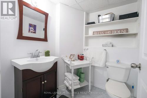 27 Glendale Road, Belleville, ON - Indoor Photo Showing Bathroom