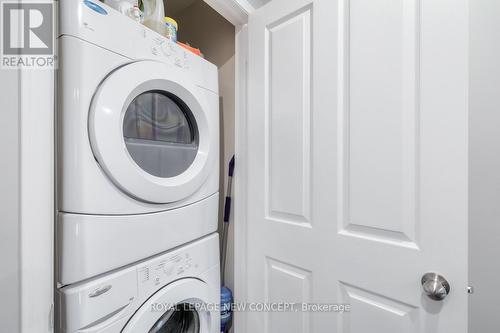 33 - 735 Sheppard Avenue E, Pickering, ON - Indoor Photo Showing Laundry Room