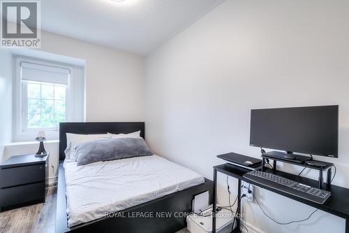 33 - 735 Sheppard Avenue E, Pickering, ON - Indoor Photo Showing Bedroom