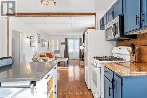 550 Old Highway 2, Quinte West, ON - Indoor Photo Showing Kitchen