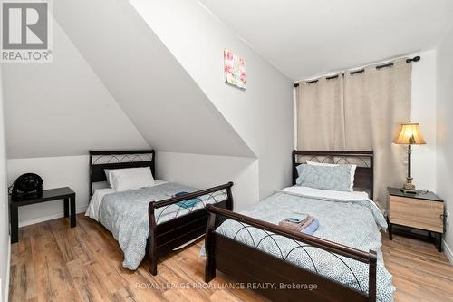 550 Old Highway 2, Quinte West, ON - Indoor Photo Showing Bedroom